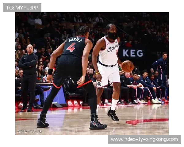 快船由于哈登离队风波战绩不稳排名跌至西部第十